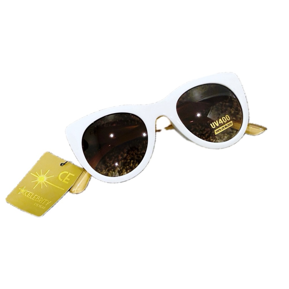 Celebrity Eyewear Cat Eye Sunglasses in White/Leopard